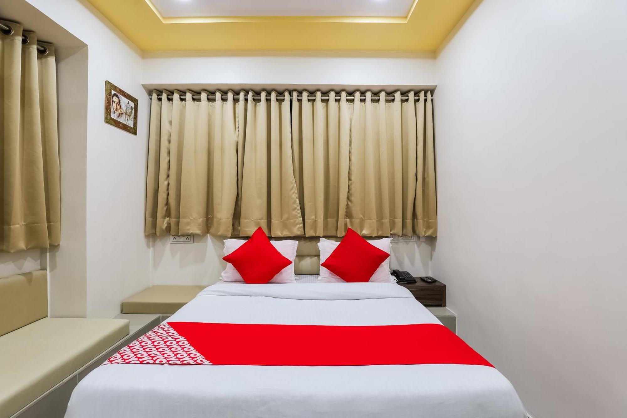 Collection O Hotel Alice Ahmedabad Luaran gambar