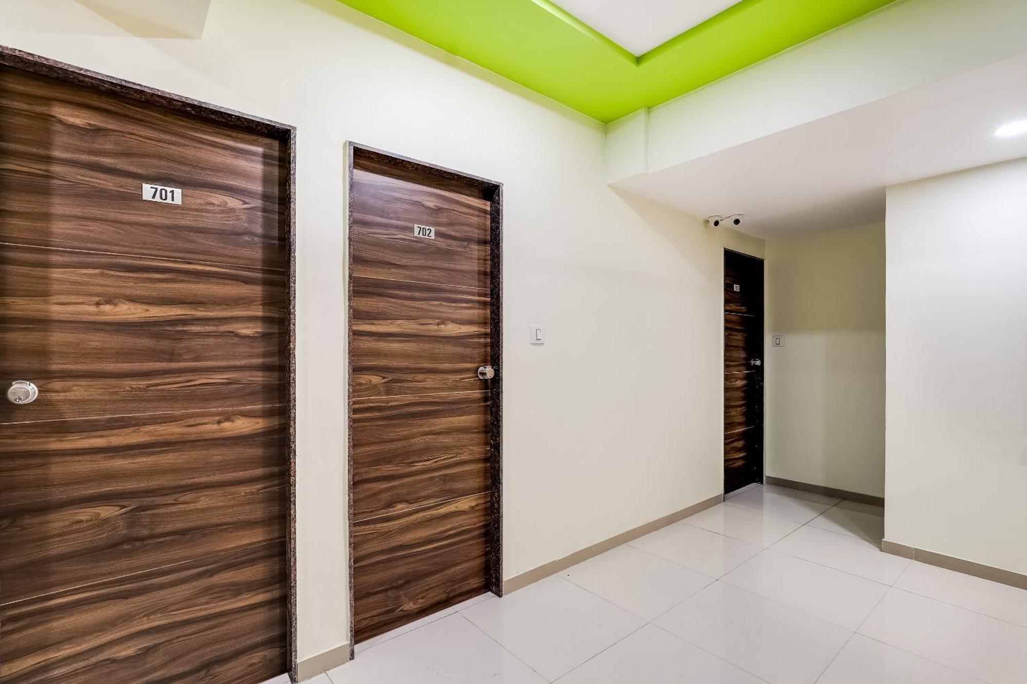 Collection O Hotel Alice Ahmedabad Luaran gambar