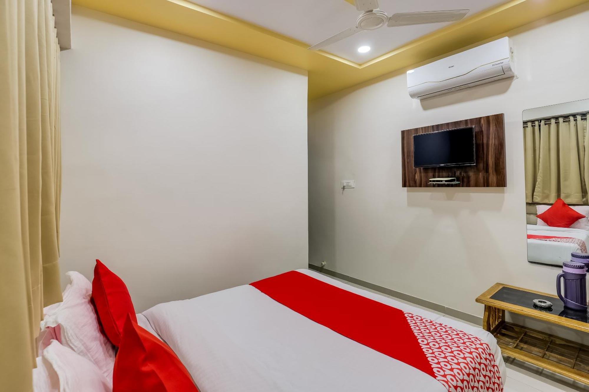 Collection O Hotel Alice Ahmedabad Luaran gambar